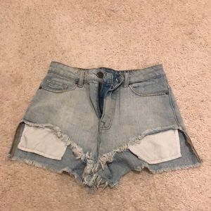 BDG High Rise Lou Hi-Low Shortie Size 25